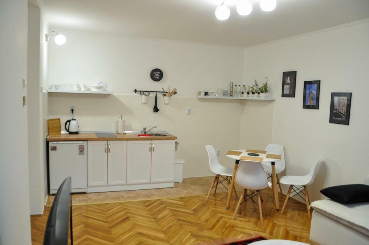 Zvekir - Old Town Apartment Sarajewo Zewnętrze zdjęcie